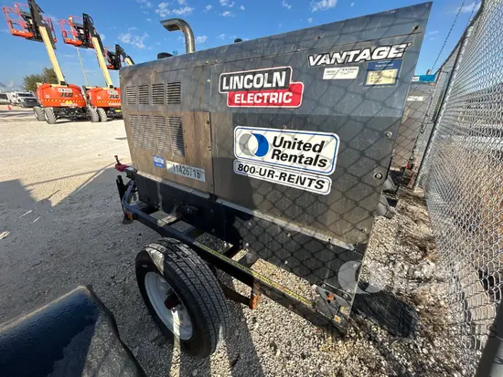 2022 Lincoln Electric LE500X Welder