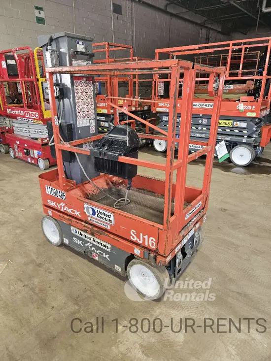 2020 Skyjack SJ16 Self-Propelled One-Person Lift