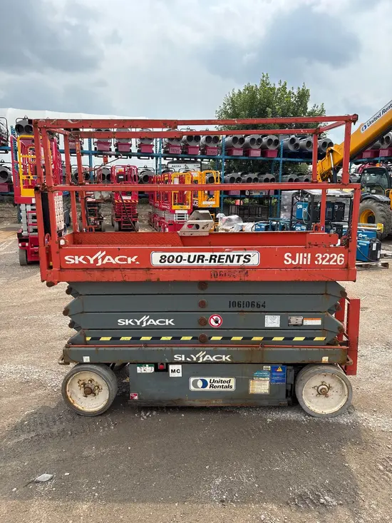 2017 Skyjack SJIII3226 Scissor Lift