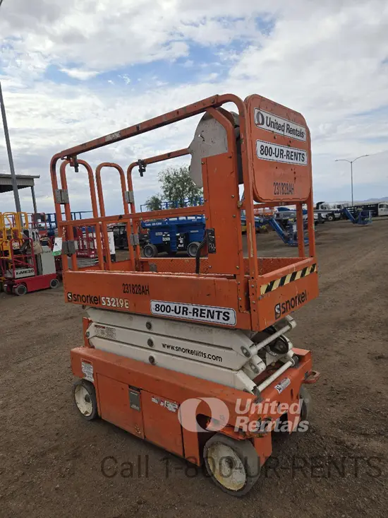 2019 Snorkel S3219E Scissor Lift