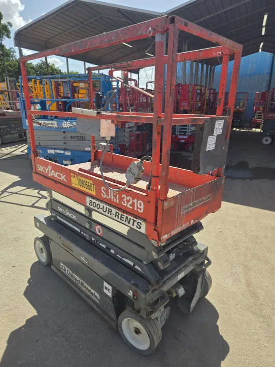 2018 Skyjack SJIII3219 Scissor Lift
