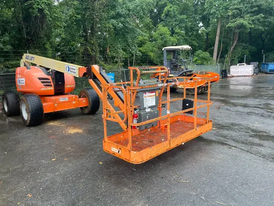 2016 JLG 600AJ Articulating Boom Lift