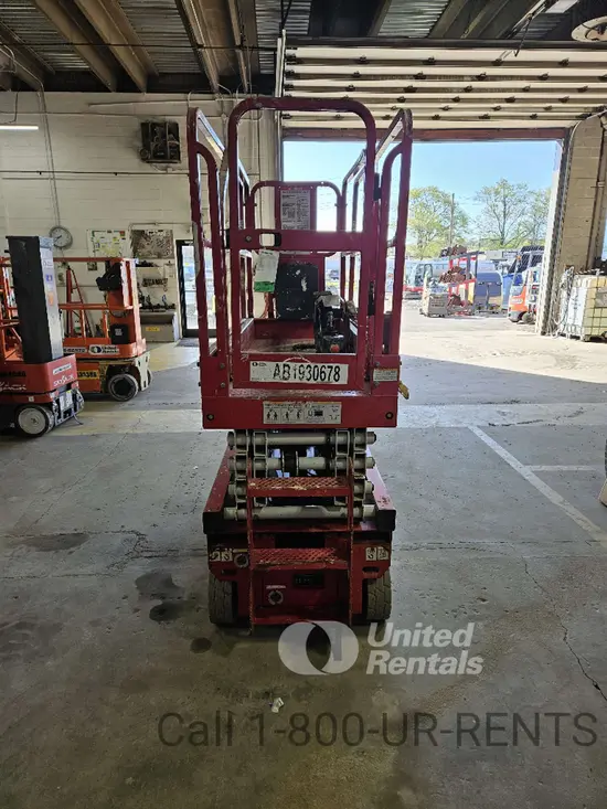 2017 MEC 1930SE Scissor Lift