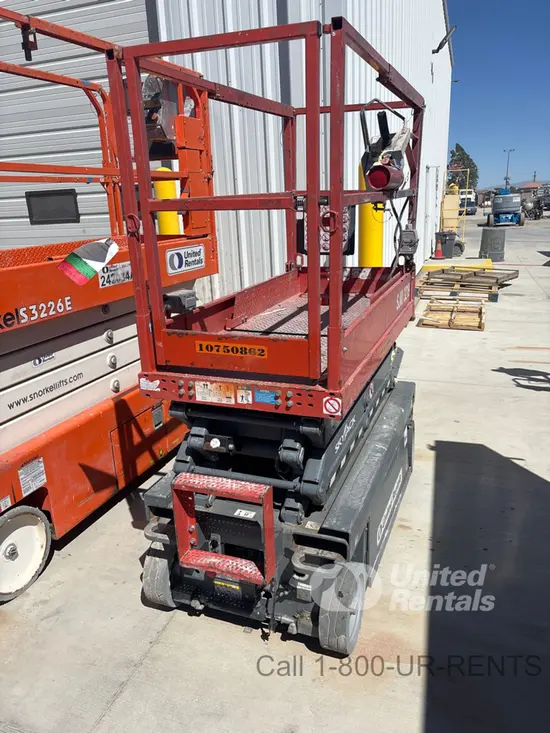 2018 Skyjack SJIII3219 Scissor Lift