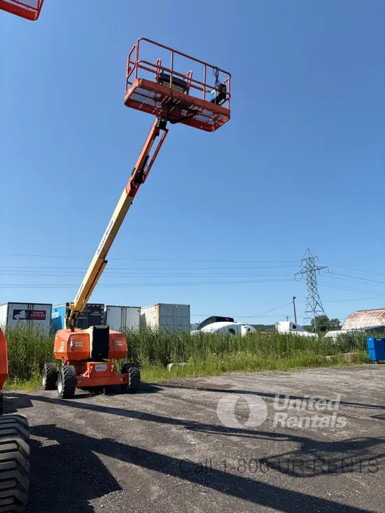 2015 JLG 800AJ Articulating Boom Lift
