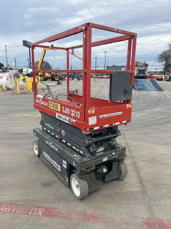 2018 Skyjack SJIII3219 Scissor Lift