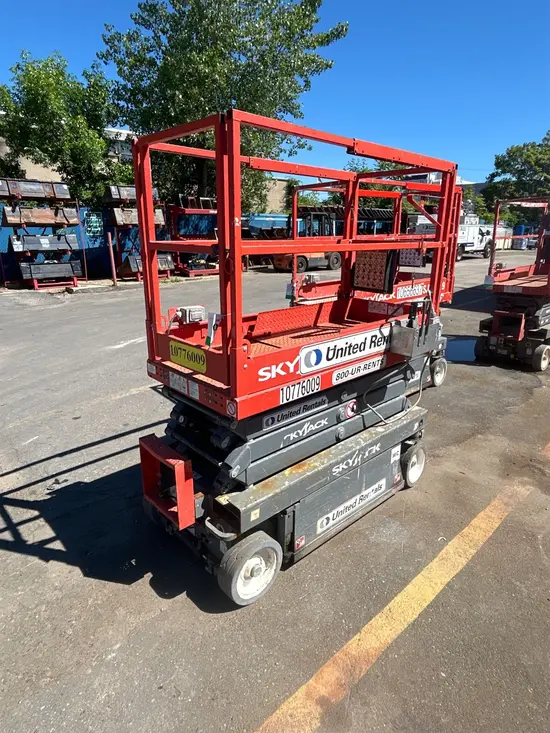 2018 Skyjack SJIII3219 Scissor Lift
