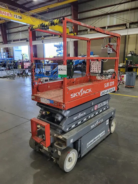 2018 Skyjack SJIII3219 Scissor Lift