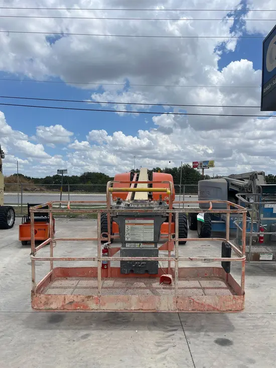2017 JLG 600S Boom Lift