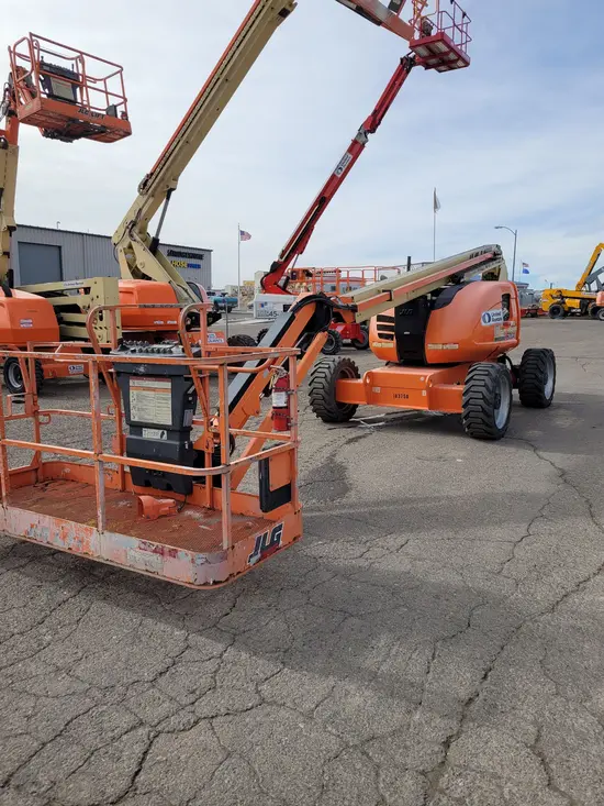 2017 JLG 600AJ Articulating Boom Lift