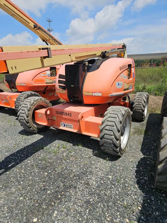 2016 JLG 600AJ Articulating Boom Lift