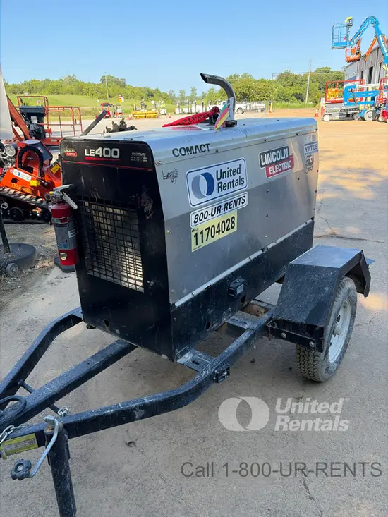 2023 Lincoln Electric LE400 Welder