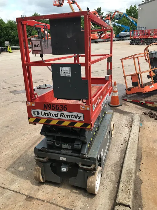 2016 Skyjack SJIII3219 Scissor Lift