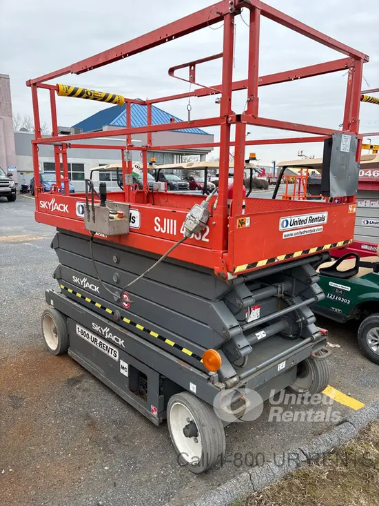 2017 Skyjack SJIII4632 Scissor Lift