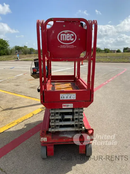 2017 MEC 1330SE Scissor Lift