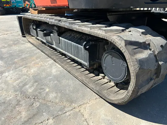 tracks