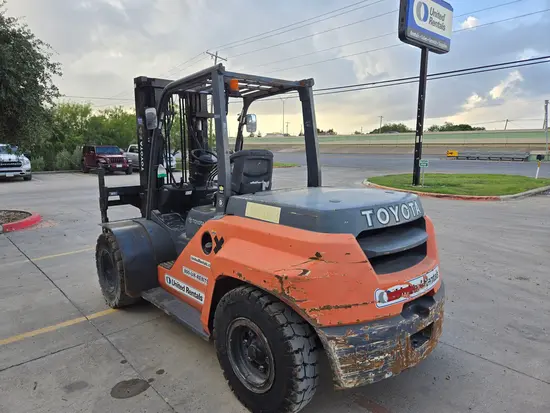2021 Toyota 8FD70U Warehouse Forklift