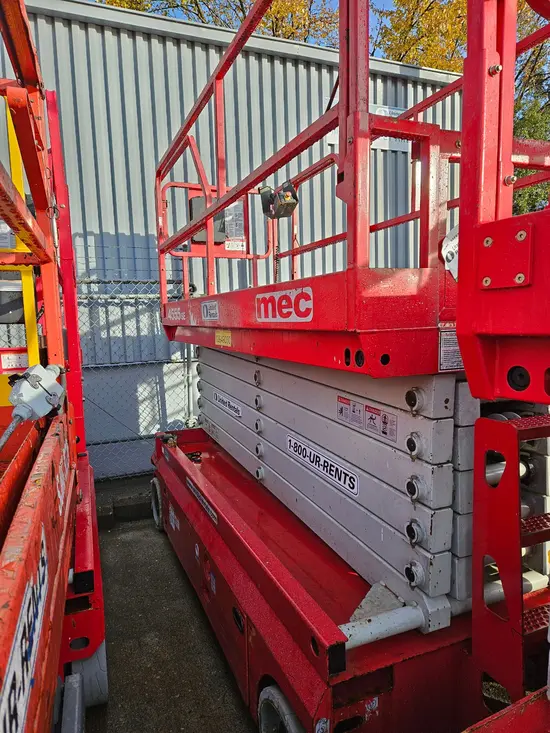 2019 MEC 4555SE Scissor Lift