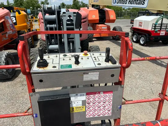 2016 Skyjack SJ46AJ Articulating Boom Lift