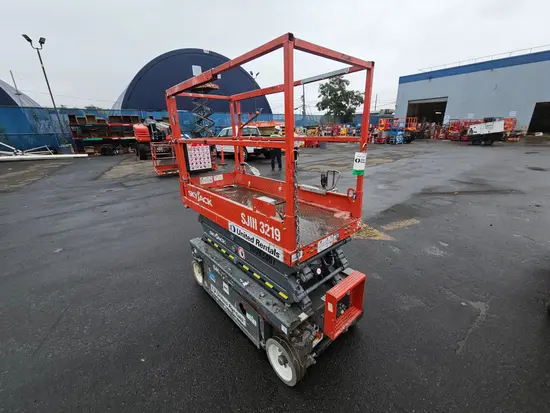 2017 Skyjack SJIII3219 Scissor Lift