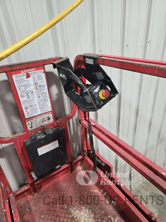 2019 MEC 2632SE Scissor Lift