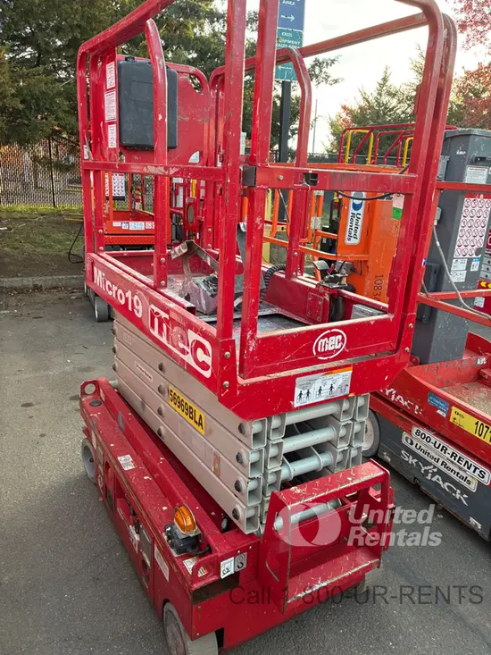 2018 MEC MICRO 19 Scissor Lift