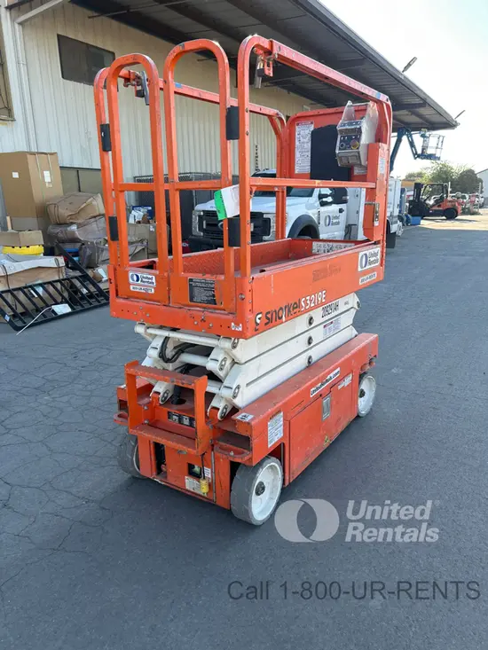 2018 Snorkel S3219E Scissor Lift
