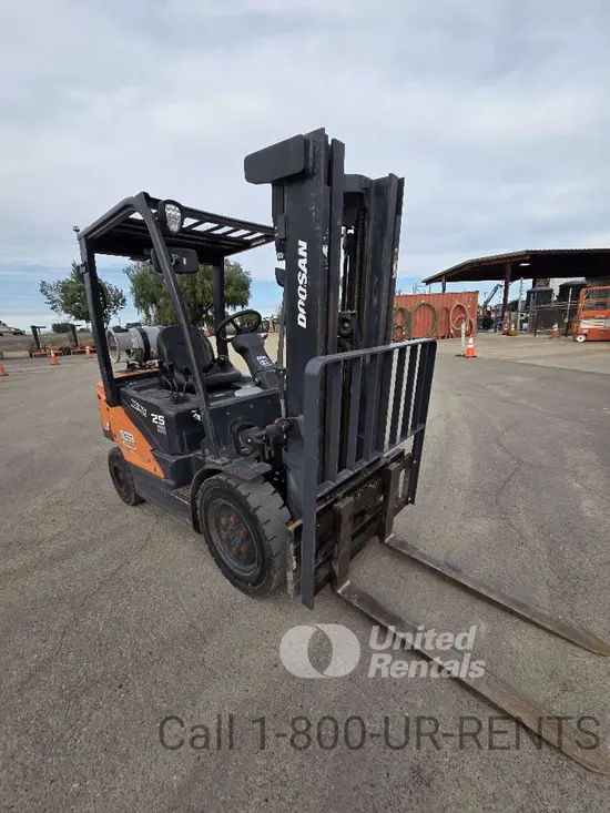 2022 Doosan G25P-7DF Warehouse Forklift