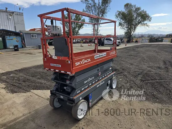 2019 Skyjack SJIII3226 Scissor Lift