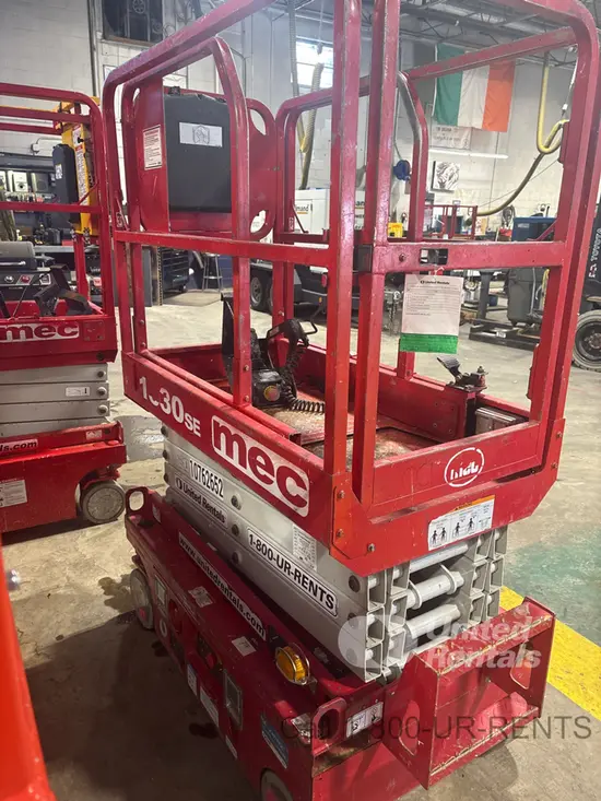2018 MEC 1330SE Scissor Lift