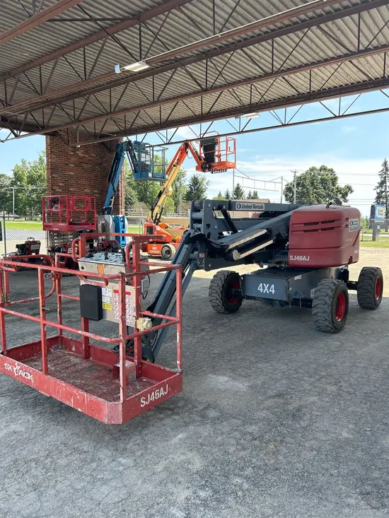 2016 Skyjack SJ46AJ Articulating Boom Lift