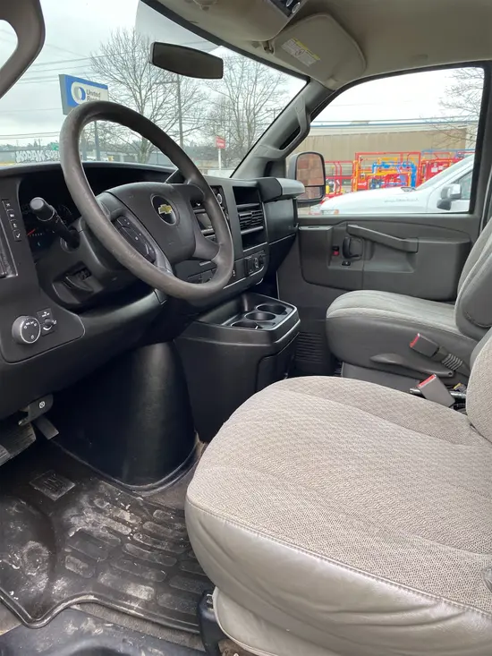 2017 Chevrolet E3500EXTLSGRWD