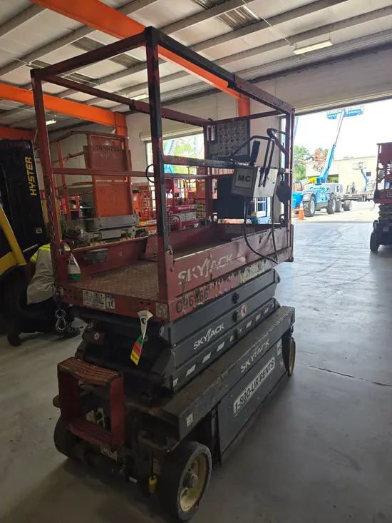 2016 Skyjack SJIII3219 Scissor Lift