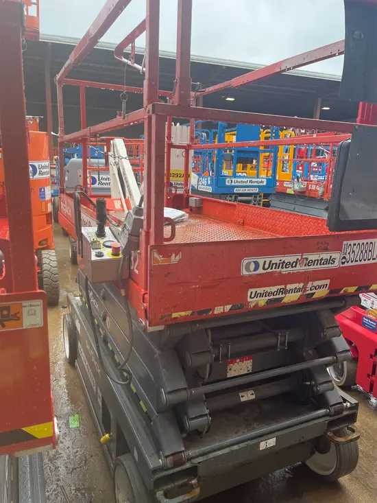 2016 Skyjack SJIII4632 Scissor Lift