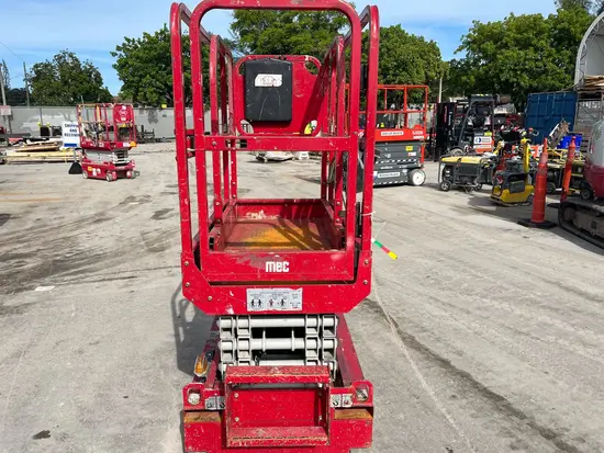 2018 MEC 1330SE Scissor Lift