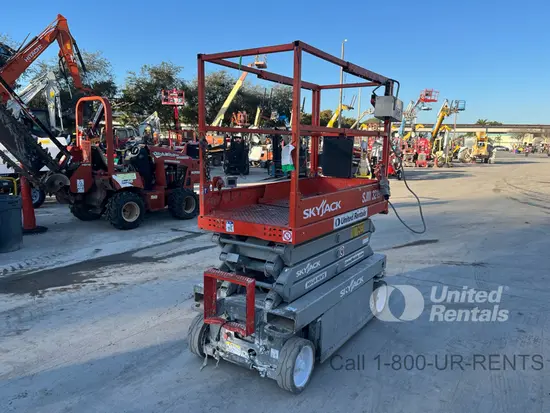 2018 Skyjack SJIII3219 Scissor Lift