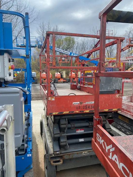 2015 Skyjack SJIII4632 Scissor Lift