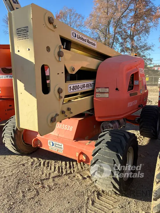 2015 JLG 450AJ Articulating Boom Lift