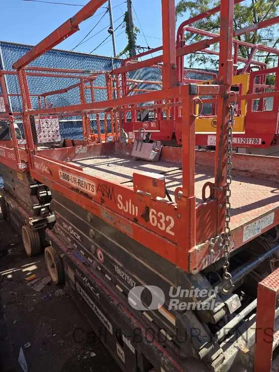 2017 Skyjack SJIII4632 Scissor Lift