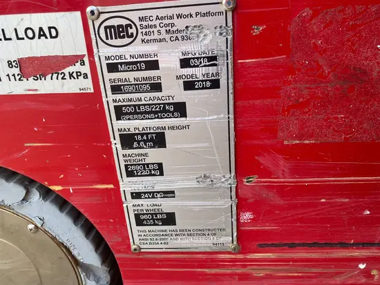 2018 MEC MICRO 19 Scissor Lift