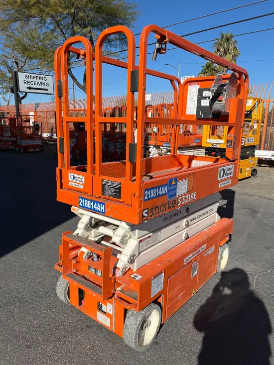 2018 Snorkel S3219E Scissor Lift