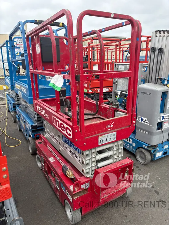 2018 MEC 1330SE Scissor Lift