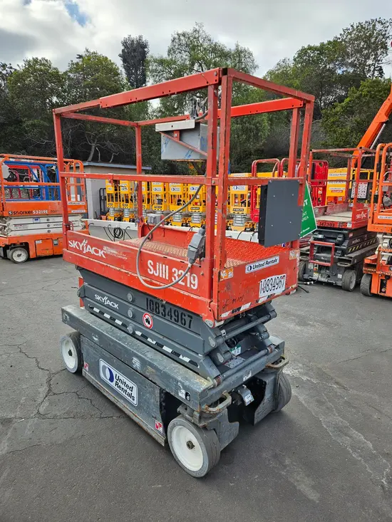 2018 Skyjack SJIII3219 Scissor Lift