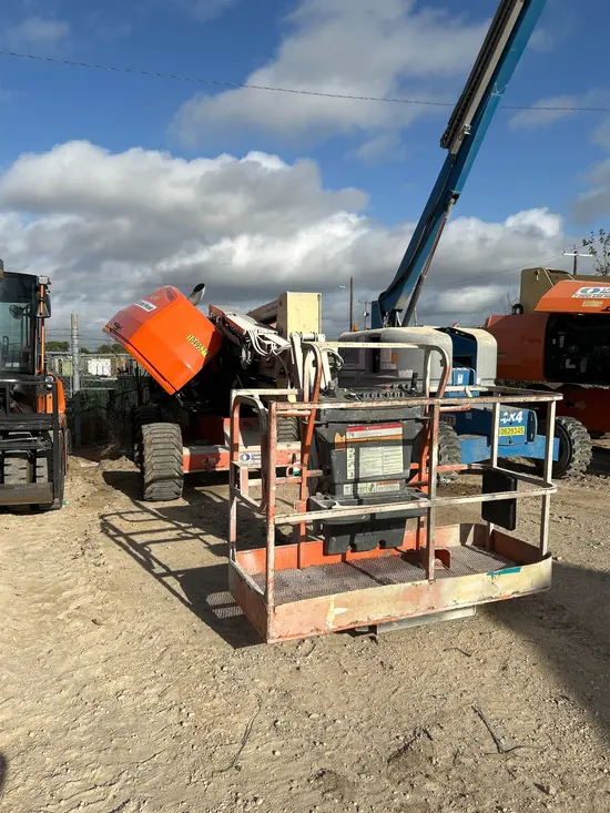 2016 JLG 450AJ Articulating Boom Lift