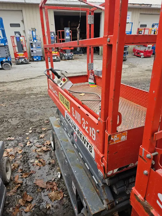 2018 Skyjack SJIII3219 Scissor Lift