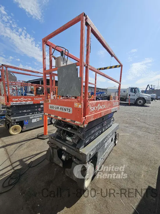 2018 Skyjack SJIII3219 Scissor Lift