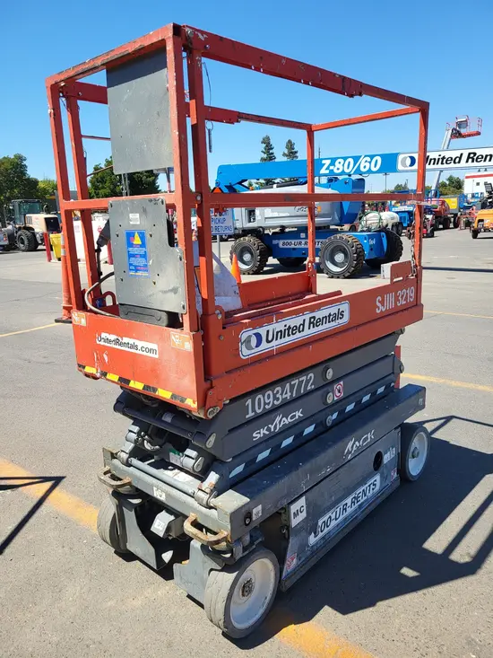 2019 Skyjack SJIII3219 Scissor Lift
