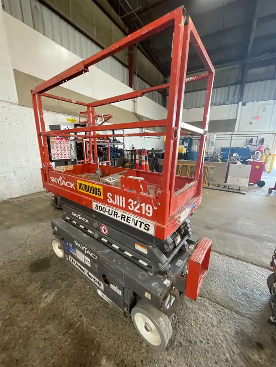 2018 Skyjack SJIII3219 Scissor Lift