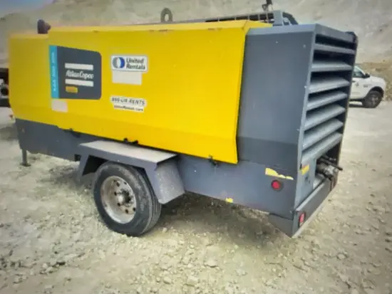 2018 Atlas Copco XAS900 JD8 T4F Air Compressor