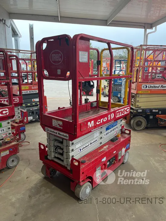 2017 MEC 1330SE Scissor Lift